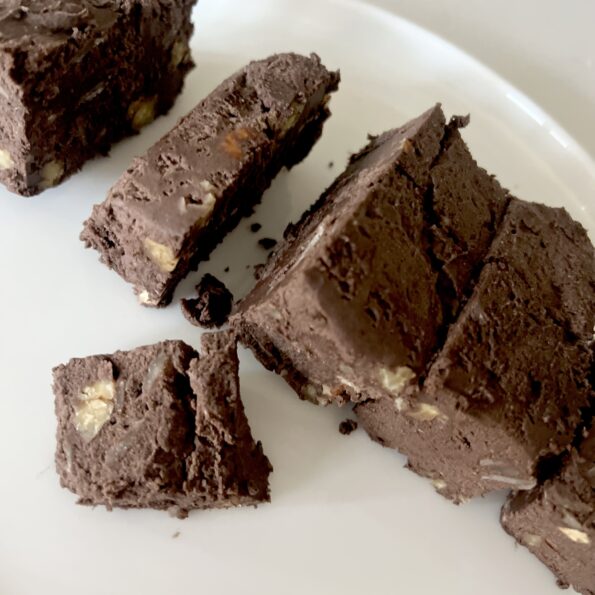 Above Diabetes: Super Easy Keto Nut Fudge Recipe